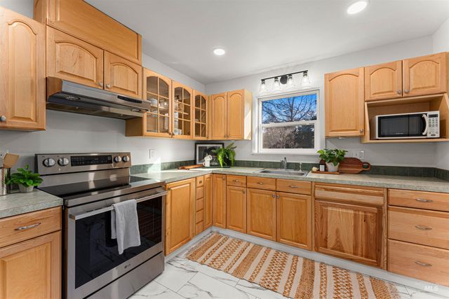 500 N Pacific St, Boise, ID 83706