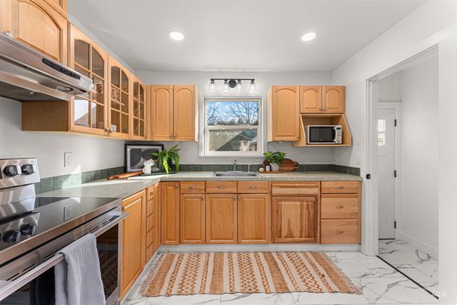 500 N Pacific St, Boise, ID 83706