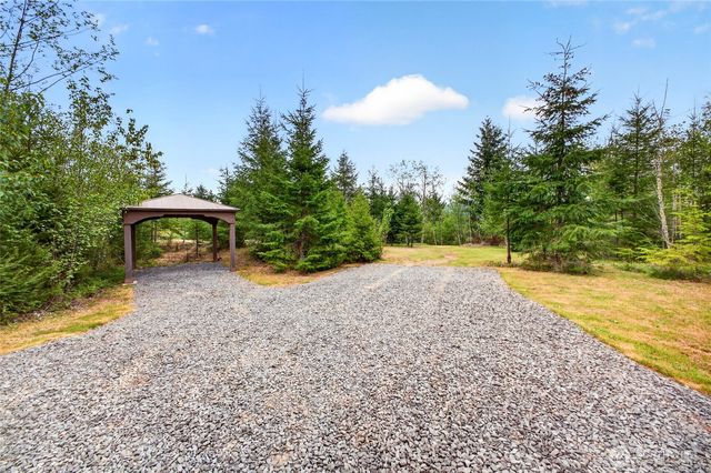 15521 Scott Turner Road E, Eatonville, WA 98328
