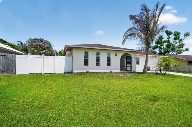 549 SE Marydale Terrace, Port St. Lucie, FL 34983