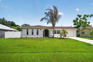 549 SE Marydale Terrace, Port St. Lucie, FL 34983