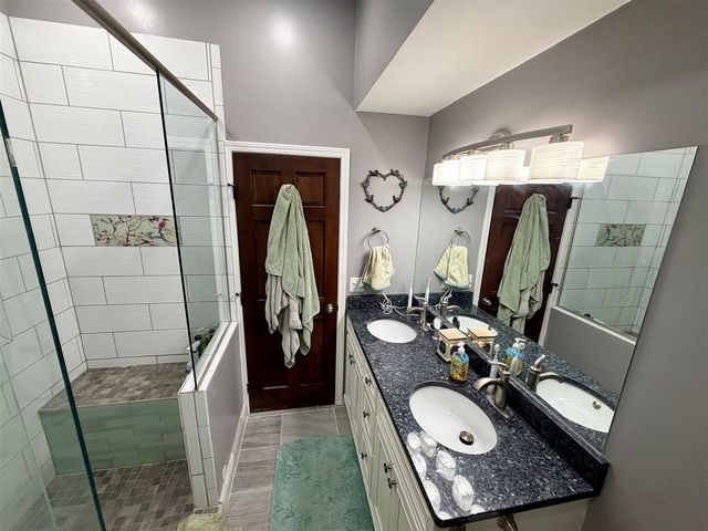 7114 Copper Creek Drive, Ypsilanti, MI 48197