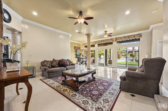 14854 Tribute Way, Bakersfield, CA 93314