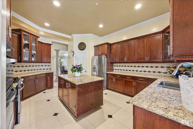 14854 Tribute Way, Bakersfield, CA 93314