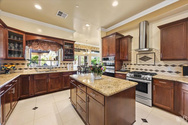 14854 Tribute Way, Bakersfield, CA 93314