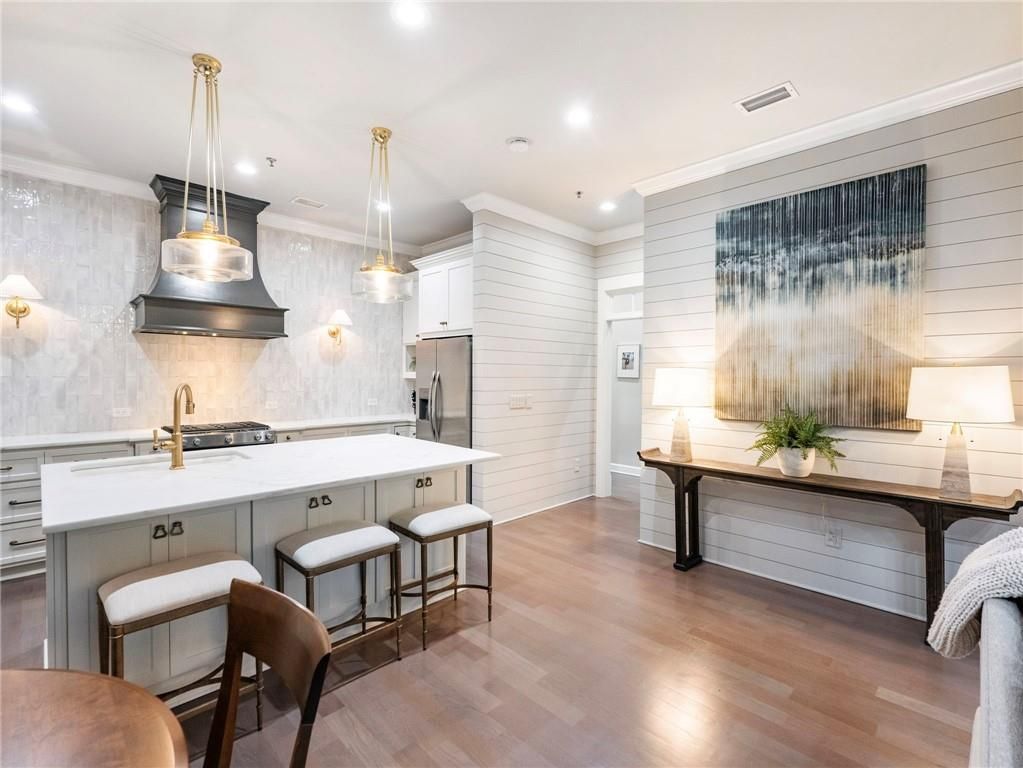 21 Buford Village Walk, Buford, GA 30518