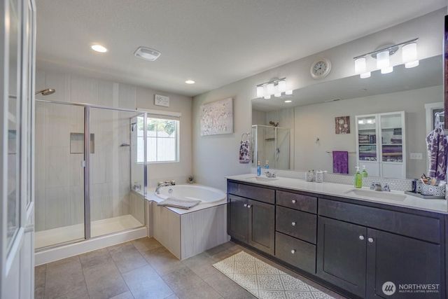 6967 N 94th Avenue, Camas, WA 98607