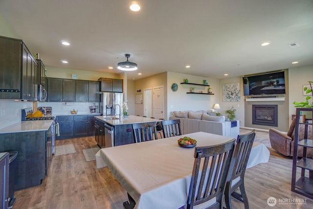 6967 N 94th Avenue, Camas, WA 98607