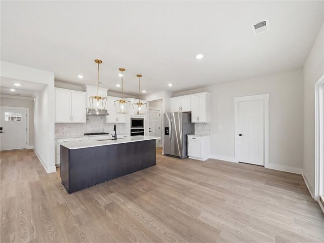 243 Abraham Way, Boiling Springs, SC 29316