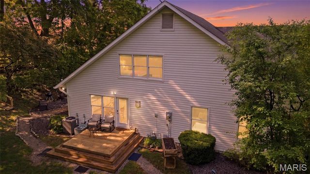3 Sunnyslope Drive, Belleville, IL 62221