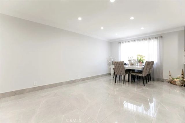 7901 Via Stefano, Burbank, CA 91504