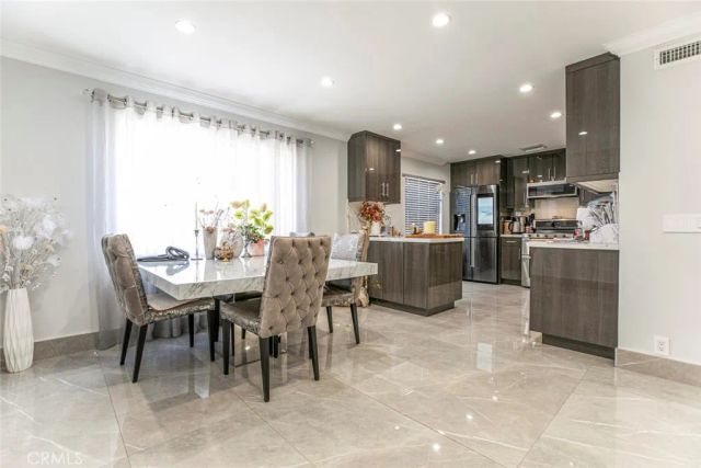 7901 Via Stefano, Burbank, CA 91504