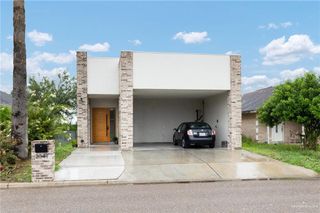 2041 Lake View Drive 5, Mission, TX 78572