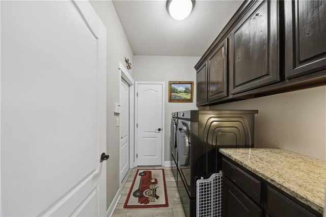 5425 Kitty Hawk Dr, Corpus Christi, TX 78414