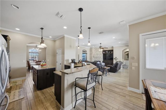 5425 Kitty Hawk Dr, Corpus Christi, TX 78414