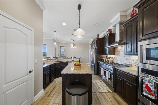 5425 Kitty Hawk Dr, Corpus Christi, TX 78414