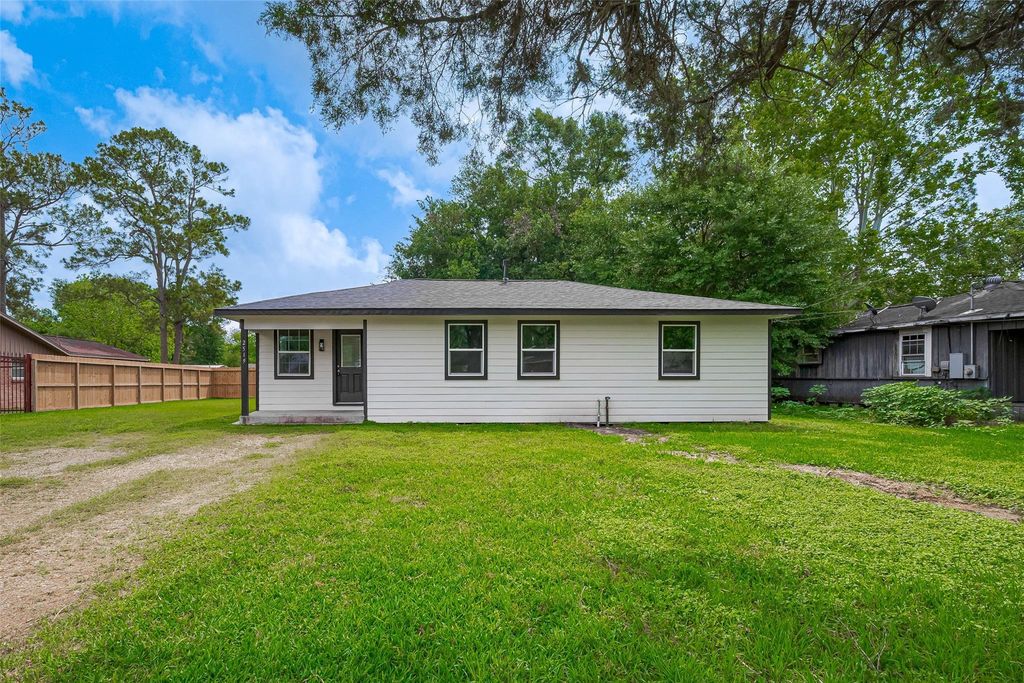 2519 Sinclair Street, Pasadena, TX 77503