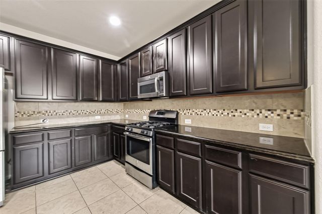3327 Fairmont Hills Lane, Katy, TX 77494