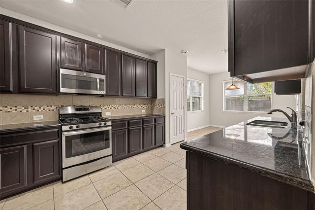 3327 Fairmont Hills Lane, Katy, TX 77494