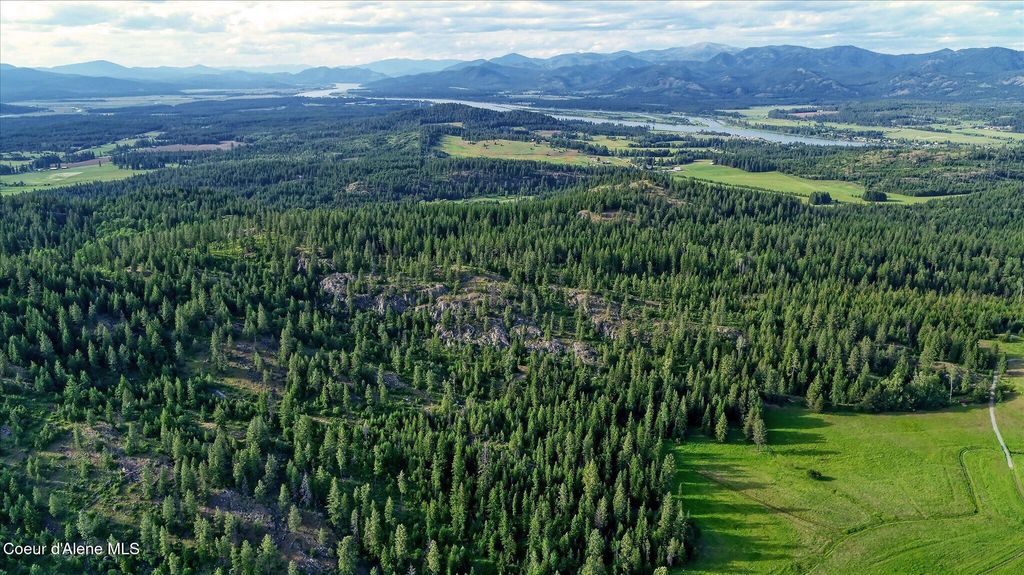 Address unavailable. photo 30