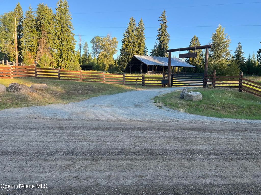 Address unavailable. photo 31