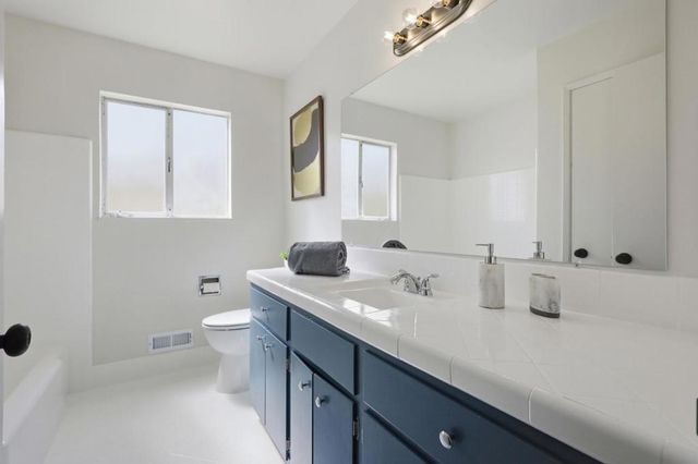 3028 Greenoak Court, San Mateo, CA 94403