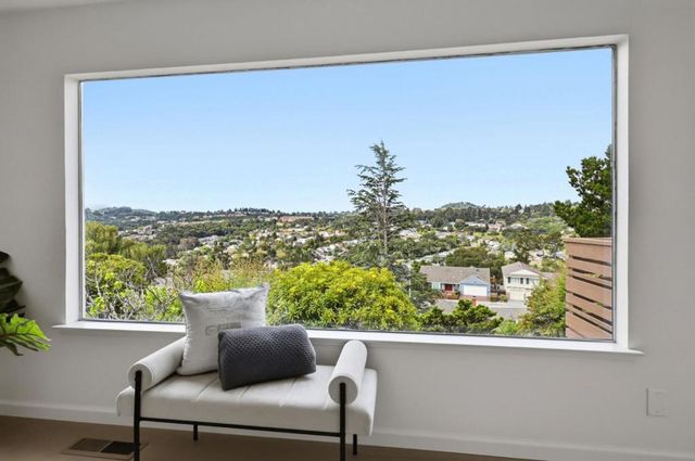 3028 Greenoak Court, San Mateo, CA 94403