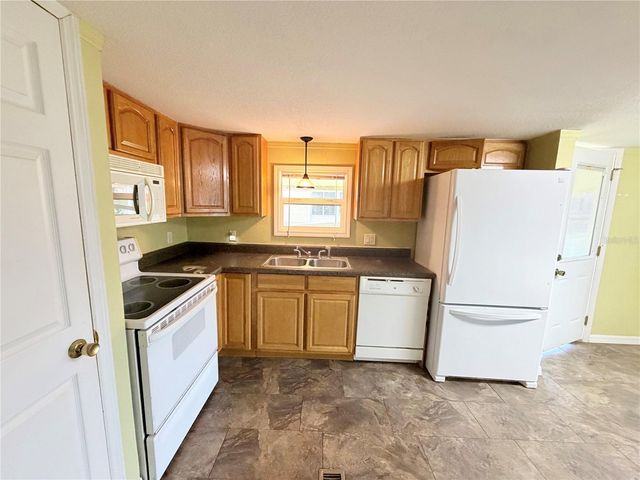 14224 SANDHURST STREET, Brooksville, FL 34613
