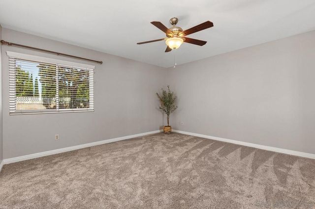 705 Sunningdale, Oceanside, CA 92057