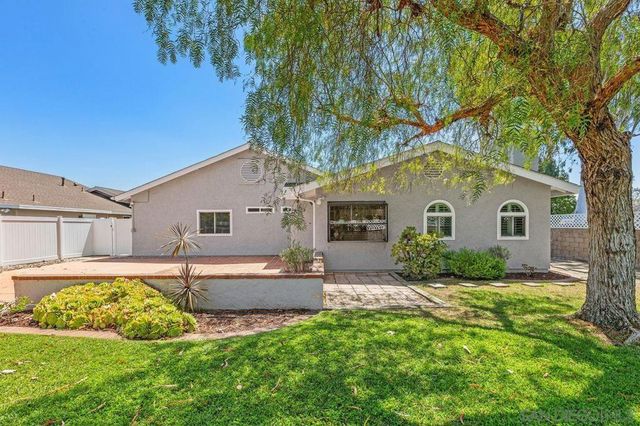 705 Sunningdale, Oceanside, CA 92057