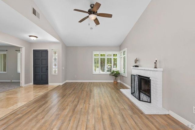 705 Sunningdale, Oceanside, CA 92057