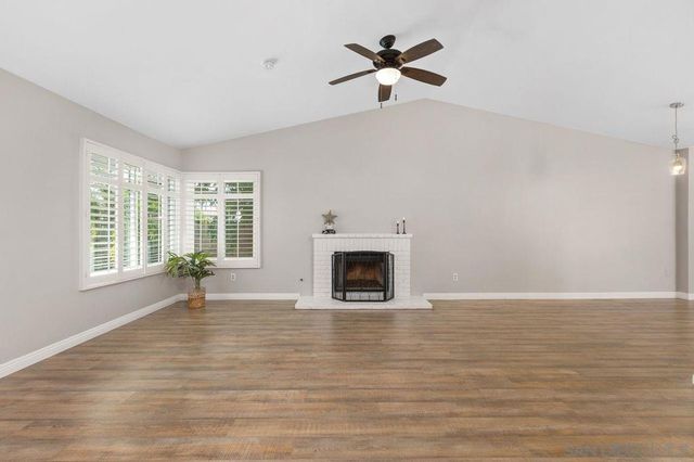 705 Sunningdale, Oceanside, CA 92057