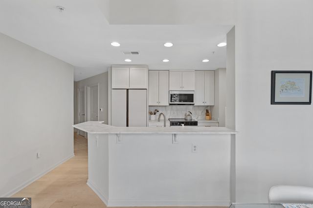 3040 Peachtree Road NW 211, Atlanta, GA 30305
