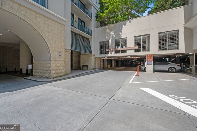 3040 Peachtree Road NW 211, Atlanta, GA 30305