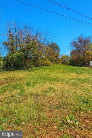 1 HELENA AVE, Baltimore, MD 21221