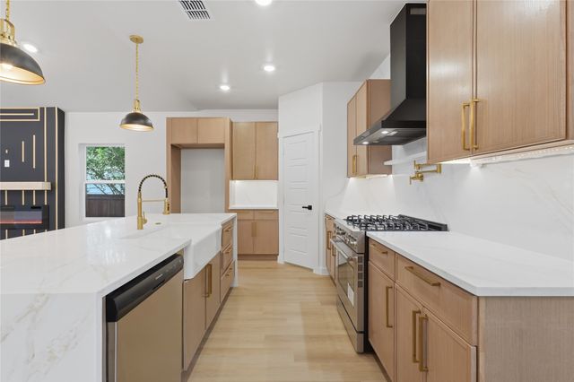 2812 William Brewster Drive, Irving, TX 75062