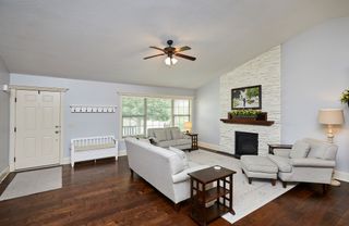 358 S 85th Street, West Des Moines, IA 50266