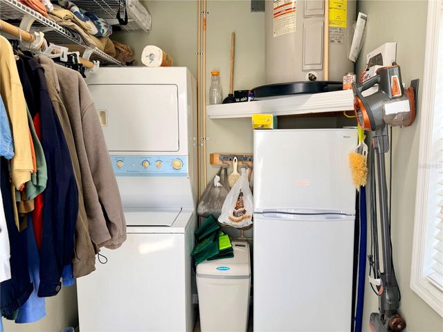 4805 SE 94TH AVENUE, Webster, FL 33597