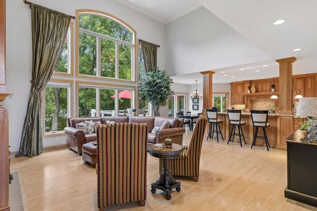 16465 Eagle Ridge Drive, Minnetonka, MN 55345