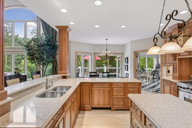 16465 Eagle Ridge Drive, Minnetonka, MN 55345