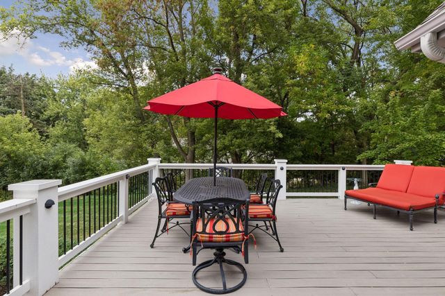 16465 Eagle Ridge Drive, Minnetonka, MN 55345