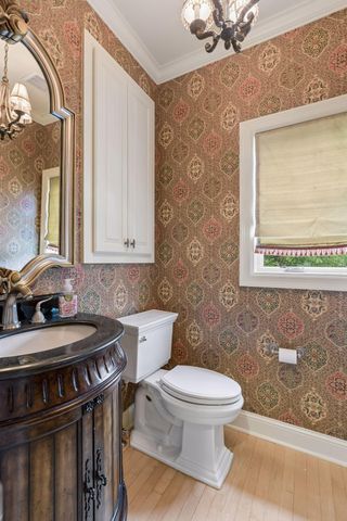 16465 Eagle Ridge Drive, Minnetonka, MN 55345