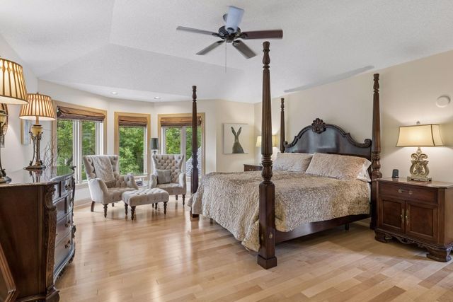 16465 Eagle Ridge Drive, Minnetonka, MN 55345
