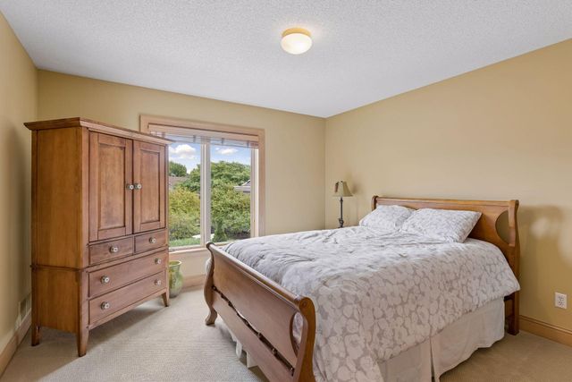 16465 Eagle Ridge Drive, Minnetonka, MN 55345