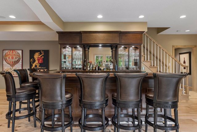 16465 Eagle Ridge Drive, Minnetonka, MN 55345