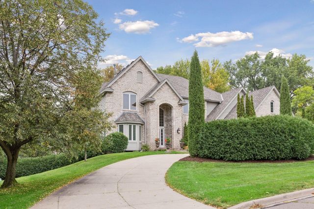 16465 Eagle Ridge Drive, Minnetonka, MN 55345