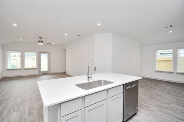 12814 Heddington Grove Lane, Houston, TX 77047