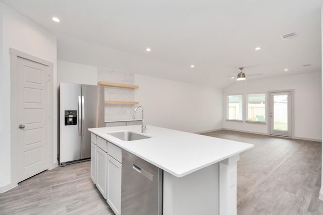 12814 Heddington Grove Lane, Houston, TX 77047