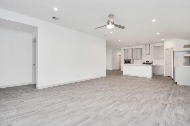 12814 Heddington Grove Lane, Houston, TX 77047