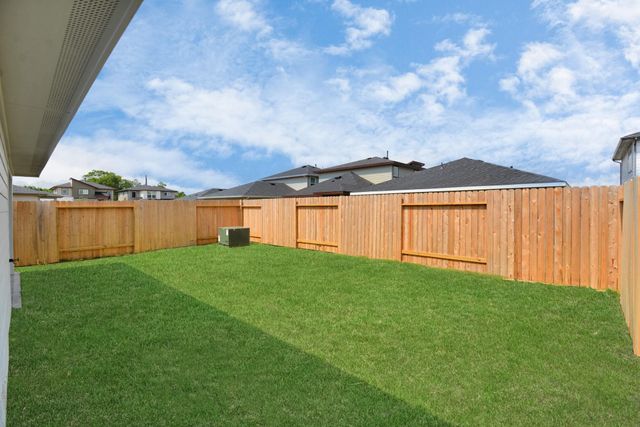 12814 Heddington Grove Lane, Houston, TX 77047